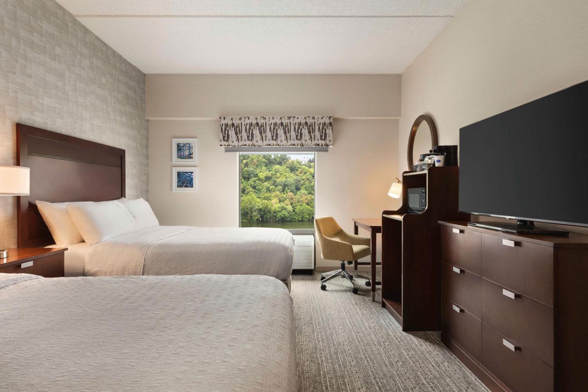 هامبتون إن أند سويتس بيتسبورج واترفرونت ويست هومستيد West Homestead المظهر الخارجي الصورة