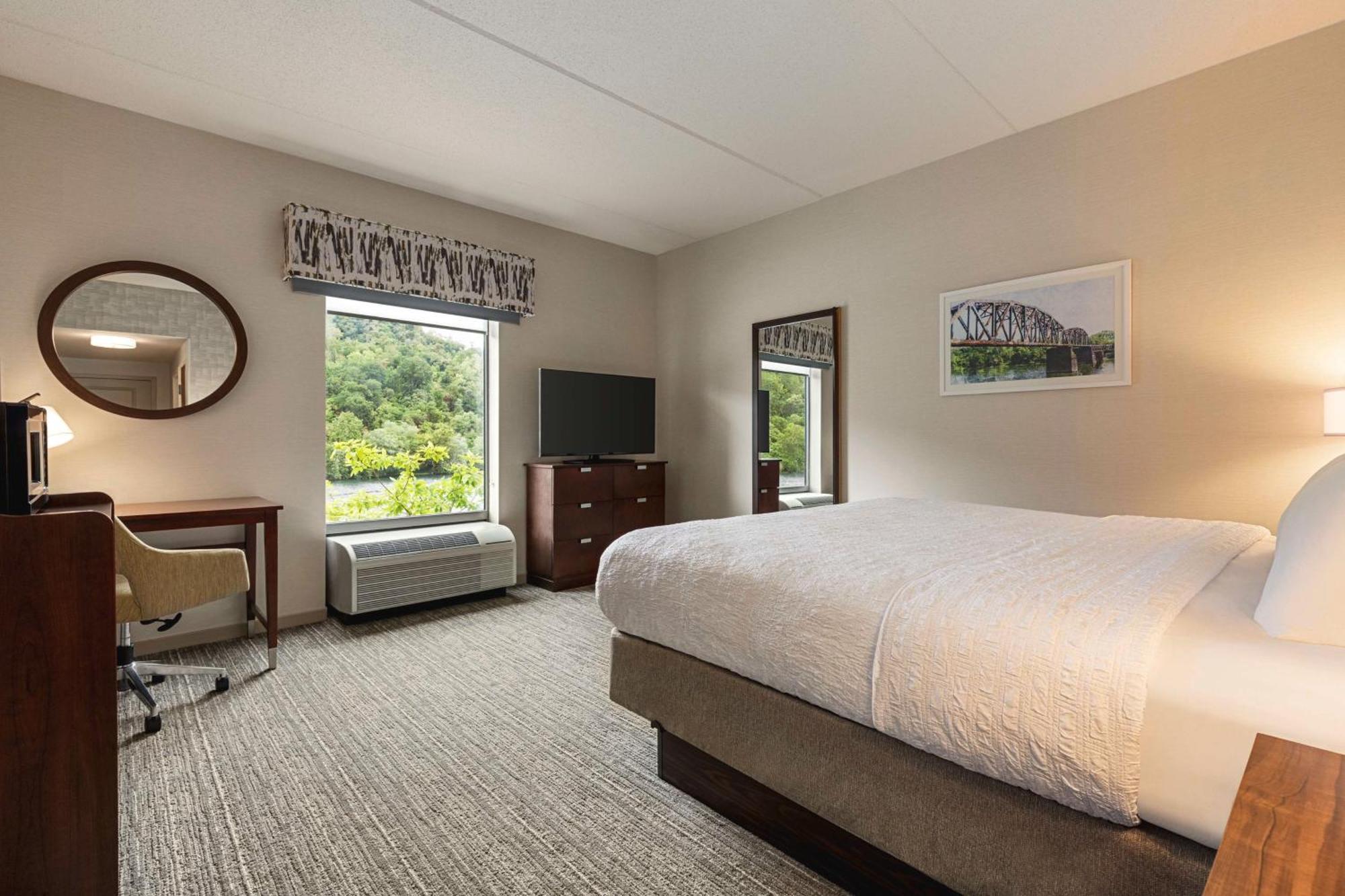 هامبتون إن أند سويتس بيتسبورج واترفرونت ويست هومستيد West Homestead المظهر الخارجي الصورة