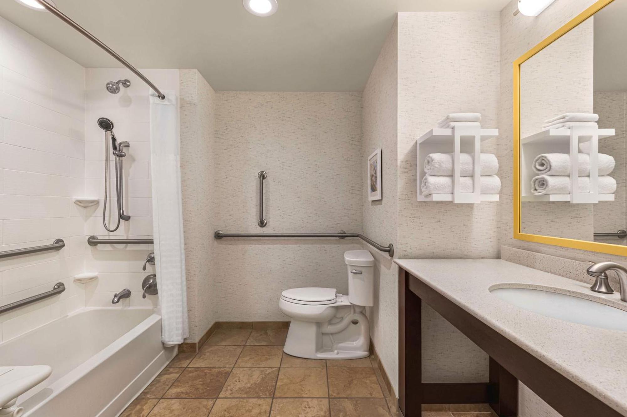 هامبتون إن أند سويتس بيتسبورج واترفرونت ويست هومستيد West Homestead المظهر الخارجي الصورة